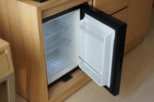 Deluxe Twin – SMOKING