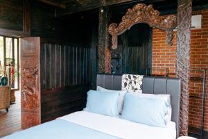 Biệt Thự 3 Phòng Ngủ (Three-Bedroom Villa)
