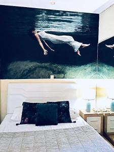 Deluxe Double Room with Window  room in Zen Hotel