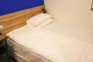 Economy Double Room with No Window
