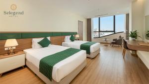 Phòng Hai Giường Đơn Loại Sang (Deluxe Twin Room)