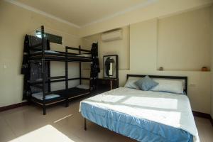 Phòng Bốn Người Có Phòng Tắm Riêng (Quadruple Room with Private Bathroom)