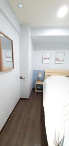 Phòng Standard giường đơn (Standard Single Room)