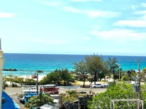 Phòng dành cho 4 Khách Nhìn ra Biển (Sea View Quadruple Room)