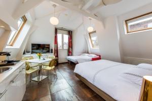 Dukes Suite room in Amstel Corner Hotel
