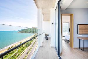 Suite Premier Nhìn Ra Biển (Premier Suite Ocean Front)