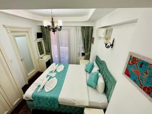 Single Room room in La Petite Maison Hotel