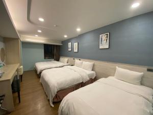Phòng Gia đình - 5 người (Family Room - 5 Pax)
