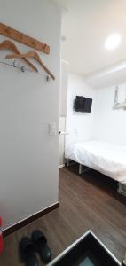 Phòng Đơn Nhỏ (Small Single Room)