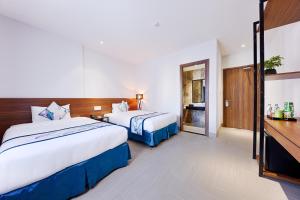 Phòng Superior Giường Đôi (Superior Double Bed Room)
