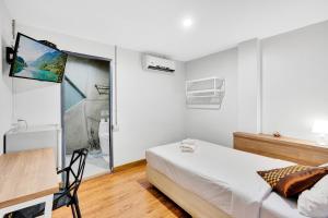 Phòng Đơn có Phòng tắm (Single Room with Bathroom)