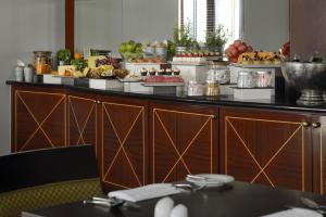 Executive Deluxe King Room room in Mövenpick Hotel & Apartments Dubai