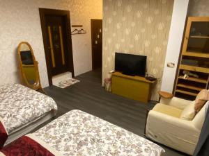 Phòng 4 Người Có Bồn Tắm (Quadruple Room with Bath)