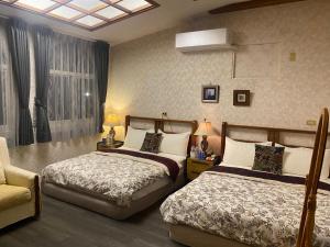 Phòng 4 Người Có Bồn Tắm (Quadruple Room with Bath)