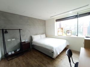 Phòng Giường Đôi Có Phòng Tắm Riêng (Double Room with Private Bathroom)