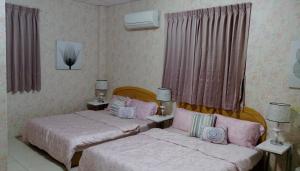 Phòng 4 người Nhìn ra cảnh Núi non (Quadruple Room with Mountain View)