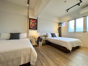 Phòng Bốn Người Có Phòng Tắm Riêng (Quadruple Room with Private Bathroom)