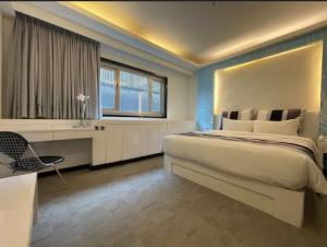 Phòng Đôi Phổ Thông Không Có Cửa Sổ (Double Economy Room without Window)