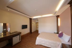 Phòng Tiêu Chuẩn Giường Đôi (Standard Double Room)