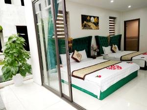 Biệt Thự Có Hồ Bơi Riêng (Villa with Private Pool)