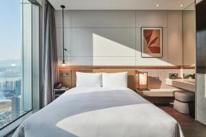 Phòng Standard giường đôi (Standard Double Room)