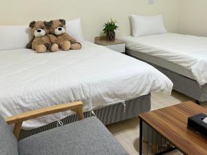 Phòng 3 Người Có Phòng Tắm Riêng (Triple Room with Private Bathroom)