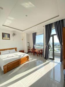 Phòng Đôi Loại Sang (Deluxe Double Room)
