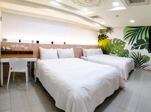 Phòng Có 2 Giường Cỡ Queen (Queen Room with Two Queen Beds)