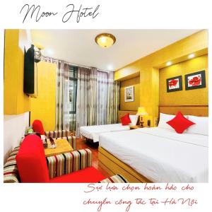 Phòng 2 Giường Đơn Nhìn Ra Thành Phố (Twin Room with City View)