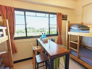 Economy Quadruple Room with Private External Bathroom
