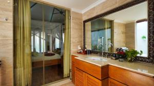 Bungalow 1 góc hướng biển (Partial Ocean View Bungalow)