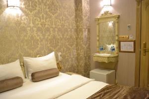 Single Room room in Kaftan Hotel