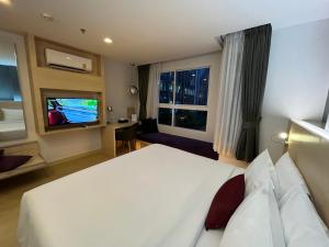 Superior Room room in Arize Hotel Sukhumvit