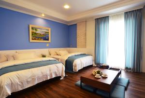 Phòng Deluxe 4 Người (Deluxe Quadruple Room)