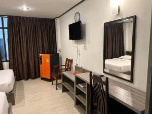 Phòng Superior 2 giường hoặc giường đôi (Superior Twin or Double Room)