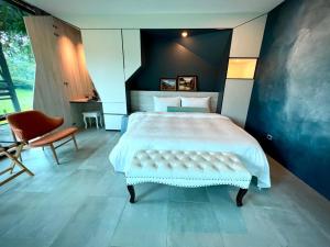 Phòng Có Giường Cỡ King Nhìn Ra Vườn (King Room with Garden View)