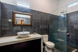 Biệt Thự 3 Phòng Ngủ (Three-Bedroom Villa)