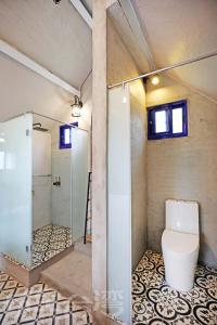Phòng có giường cỡ King nhìn ra cảnh núi non (King Room with Mountain View)