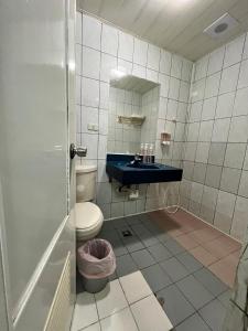 Nguyên Phòng Tập Thể Riêng 6 Giường - Cả Nam và Nữ (Entire 6-Bed Private Dormitory - Mixed)