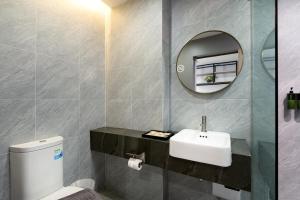Phòng Suite (Suite Room)
