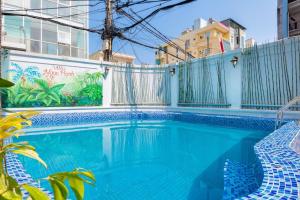 Biệt Thự Có Hồ Bơi Riêng (Villa with Private Pool)