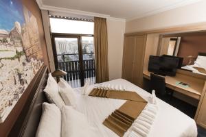 Deluxe Double Room room in Jerusalem Gardens Hotel and Spa