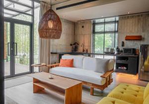 Phòng Deluxe Có Giường Cỡ King (Deluxe King Room)