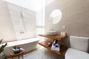 Biệt Thự 2 Phòng Ngủ (Two-Bedroom Villa)