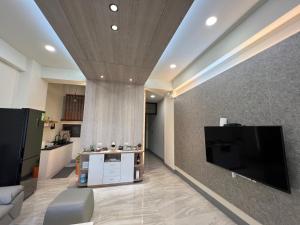 Phòng Giường Đôi Có Ban Công (Double Room with Balcony)