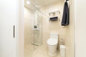Phòng Gia đình 2 phòng ngủ (2-Bedroom Family Unit)