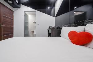 Phòng Đôi Tiện Nghi không có Cửa Sổ (Comfort Double Room without Window)