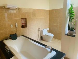 Deluxe giường đôi hoặc 2 giường (Deluxe Double or Twin)