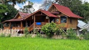 Phòng Giường Đôi Nhìn Ra Núi (Double Room with Mountain View)