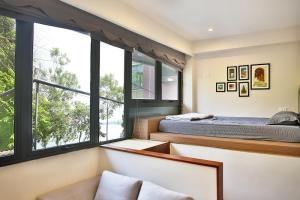 Căn Hộ - Tầng Trệt (Apartment - Ground Floor)